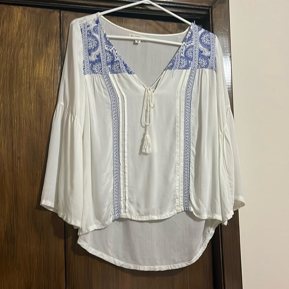 Billabong embroidered  flowy top